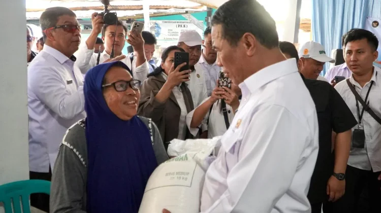 Bapanas Salurkan 181.186,53 Ton Beras Bantuan Pangan di Jawa Barat