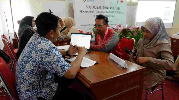 Anyaman Bambu Muntuk Berpeluang Raih Pelindungan Indikasi Geografis