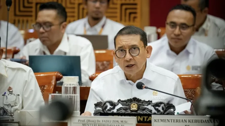 Menbud Fadli: Rekonstruksi Desa Adat Sade Butuh Dana Rp30 Miliar