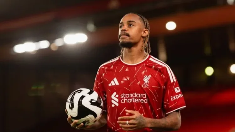 Empat Pemain Bintang Liverpool yang Jadi Sorotan
