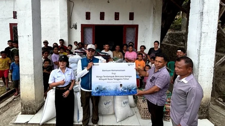 BRI Life Salurkan Bantuan Kemanusiaan untuk Penyintas Gempa di Manggarai NTT