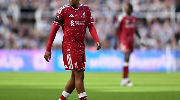 Arsenal Bidik Rio Ngumoha, Liverpool Tegaskan Tak Akan Melepasnya