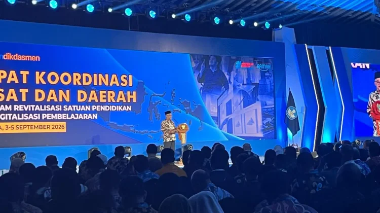 Mendikdasmen Pastikan Revitalisasi 100 Ribu Sekolah Berlanjut pada 2027