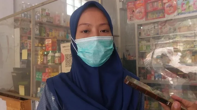 Dampak Abu Vulkanik, Sejumlah Apotek di Bekasi Kehabisan Stok Masker