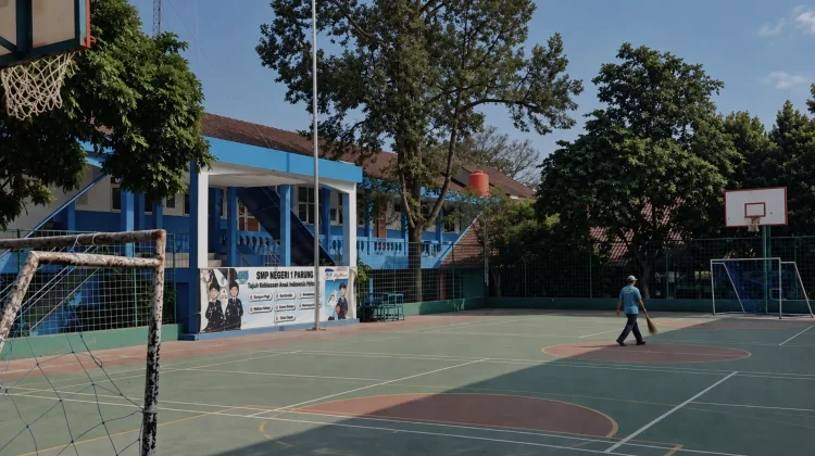 SMPN 1 Parung Terapkan PJJ, Tunggu Perkembangan Kondisi Abu Vulkanik Anak Krakatau