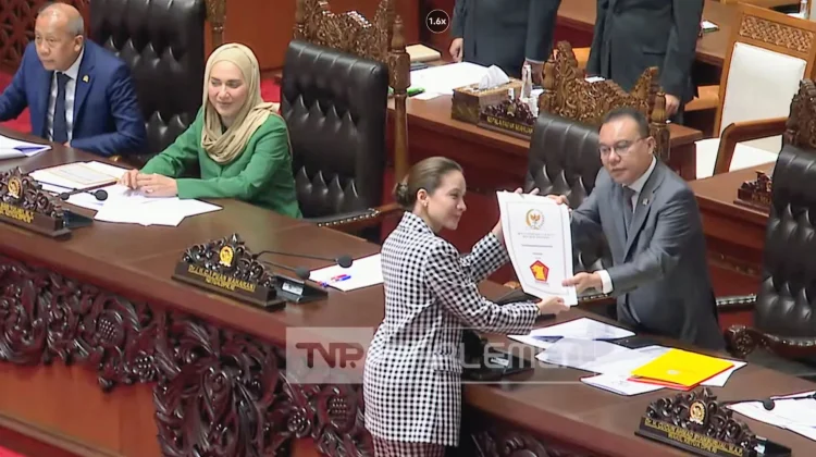 Rapat Paripurna Sepakati RUU Penyiaran Jadi Usul Inisiatif DPR