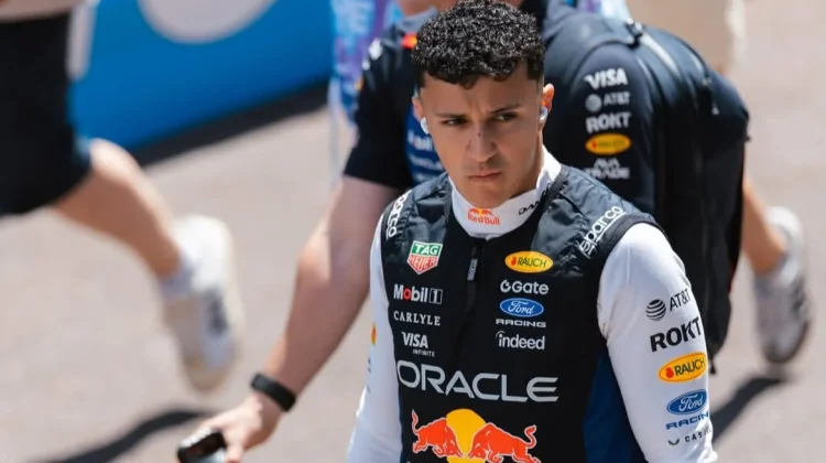 Isack Hadjar Lewatkan GP Spanyol, Tsunoda Lanjut di Racing Bulls