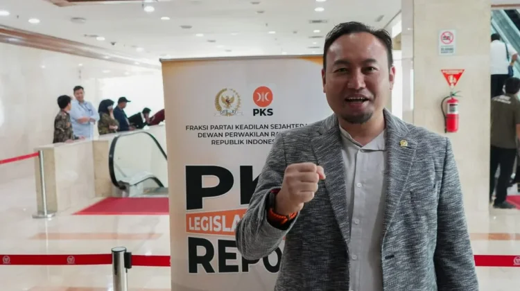341 Ribu Penumpang Terdampak, Legislator Ini Minta Maskapai Beri Pelayanan Khusus
