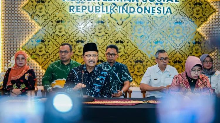 Mensos Ajak Masyarakat Jadi Agen Perlinsos untuk Bantu Warga