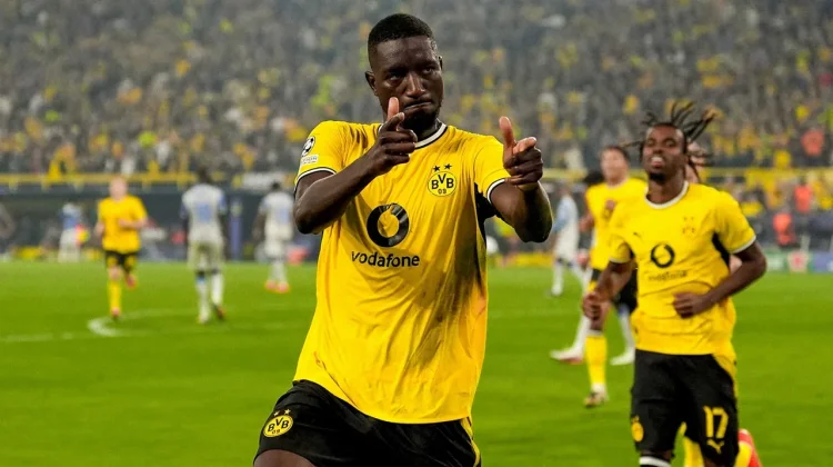 Dortmund Menang Dramatis 3-2 atas Villarreal