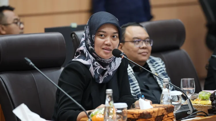 Wakil Ketua Komisi VII DPR: Standardisasi Industri Tak Marginalkan Petani Kecil
