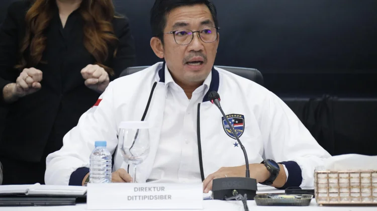 Bareskrim Polri Bongkar Praktik Pornografi Live TikTok dan Tevi