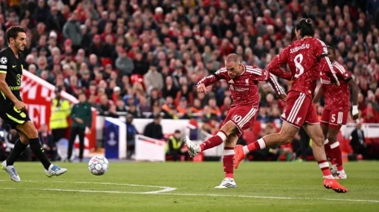 Liverpool Comeback 2-1 Atas Atletico, Iraola Puji Karakter Tim
