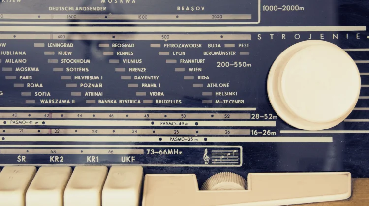 Bagaimana Cara Radio Bekerja hingga Suaranya Terdengar?