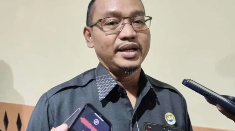 DPRD Kota Bekasi Minta JPO Dibuat Ramah bagi Lansia