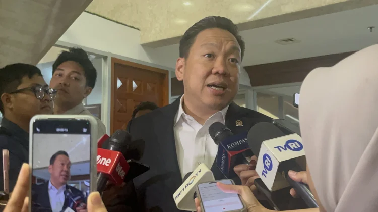 Keracunan MBG Tembus 53 Ribu, DPR Dorong Pengawasan SPPG Diperketat