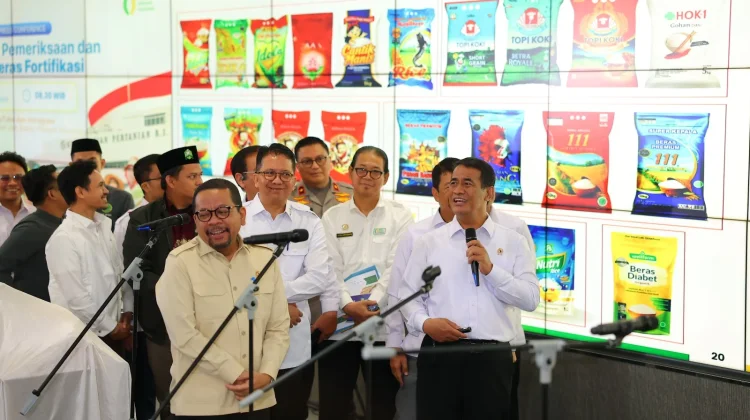 Mentan Sebut Harga Beras Turun dan Stok Aman