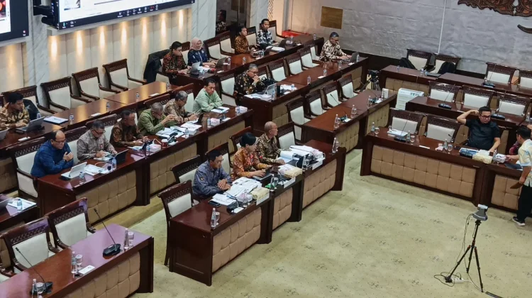 OJK Siap Resmikan Bursa Mineral dan Komoditas Strategis 17 September 2026