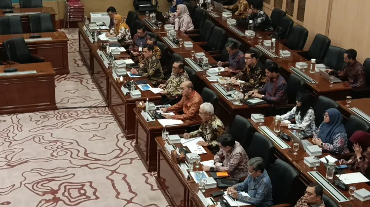 Komisi XII Setujui Anggaran Kementerian Investasi Rp974,8 Miliar