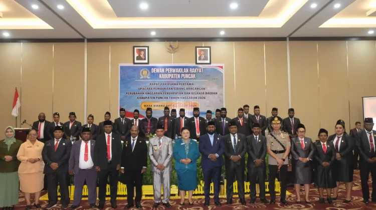 DPRK Puncak Gelar Paripurna APBD-P 2026 di Jayapura