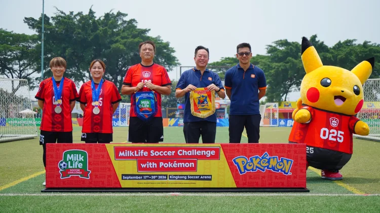 Pesepak Bola Putri Muda Ikuti Coaching Clinic Legenda Jepang