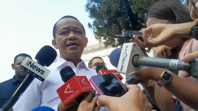 Bahlil: Presiden Prabowo Perintahkan Tertibkan Penggunaan BBM Non-Subsidi