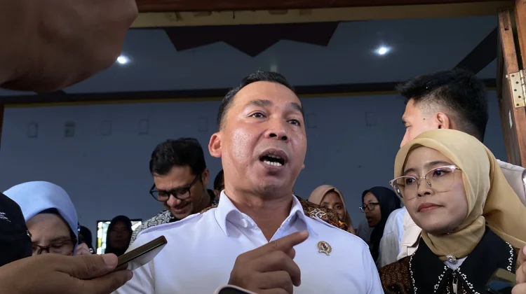 Menteri Wihaji: Distribusi MBG 3B di Indramayu Capai 80-90 Persen