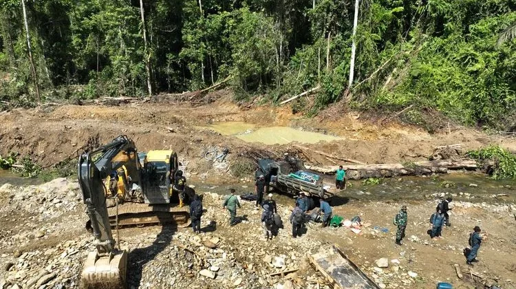 Rizal Kasli Soroti Tantangan Pengawasan Pertambangan Ilegal