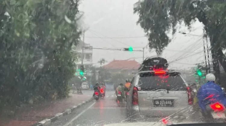 BMKG Waspadai Hujan Lebat dan Bencana Hidrometeorologi Sumut
