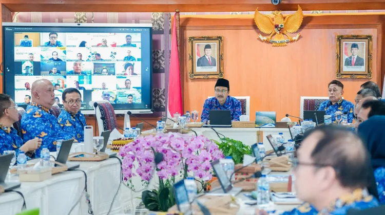 Mensos Gus Ipul Tekankan Tiga Hal untuk Benahi Kemensos