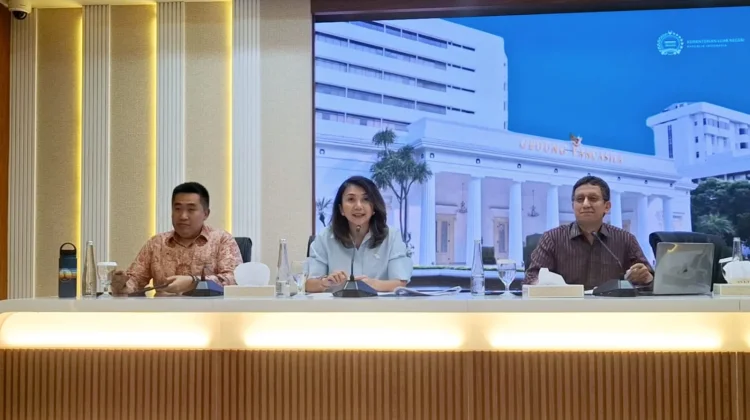 Kemlu: Indonesia Tak Terima Protes Resmi Negara Tetangga soal Kabut Asap