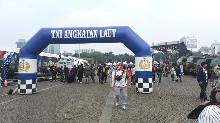 Masyarakat Antusias Ramaikan TNI Fair 2026 di Monas