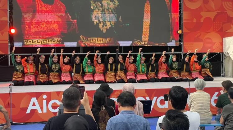 Persembahan KBRI Tokyo-WNI untuk Tim Indonesia di Asian Games 2026