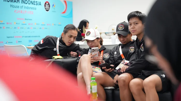 Usai Menang, Srikandi Bulutangkis Putri 'Pulang' Sebentar ke Rumah Indonesia