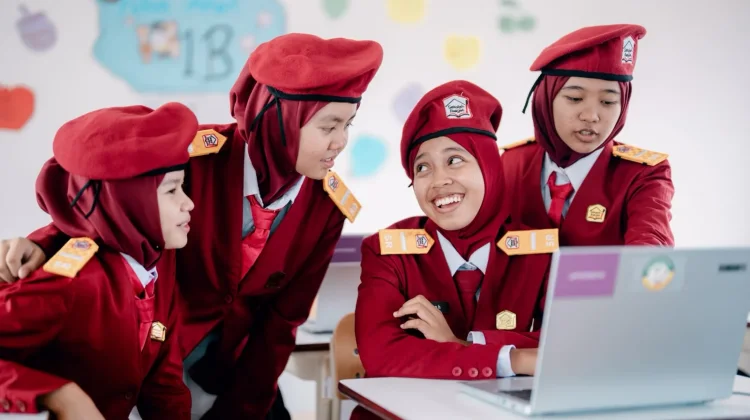 Sekolah Rakyat Buka Akses Pendidikan Gratis bagi 44 Ribu Anak Keluarga Miskin
