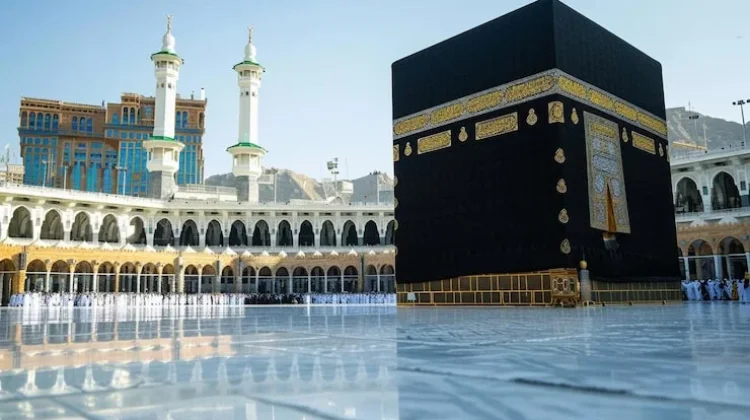 Panduan Lengkap Memilih Paket Umroh Mandiri untuk Pemula