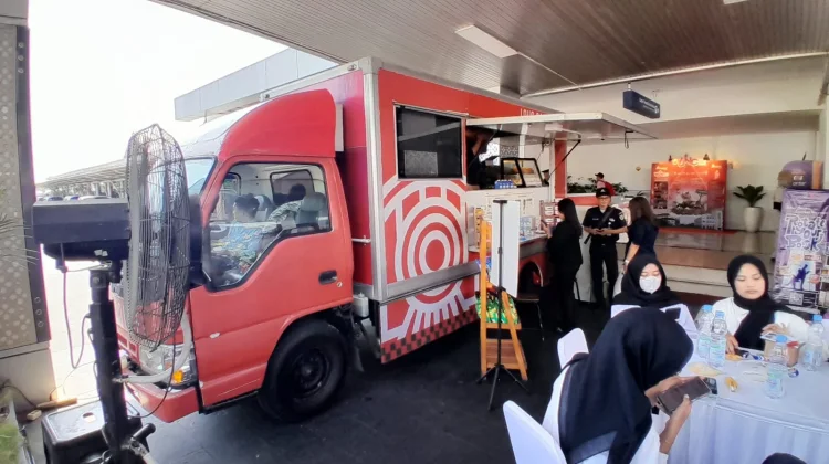 Kuliner Kereta Hadir di Loko Food Truck, Manjakan Penumpang di Stasiun Tugu