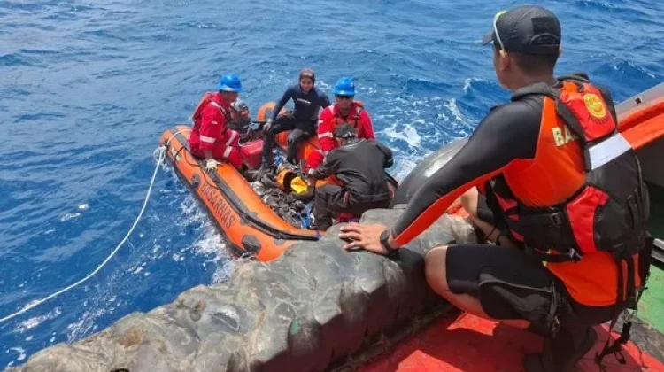 Arus Bawah Laut Berubah Cepat, Begini Perjuangan Penyelam Basarnas Masuk KM Virgo
