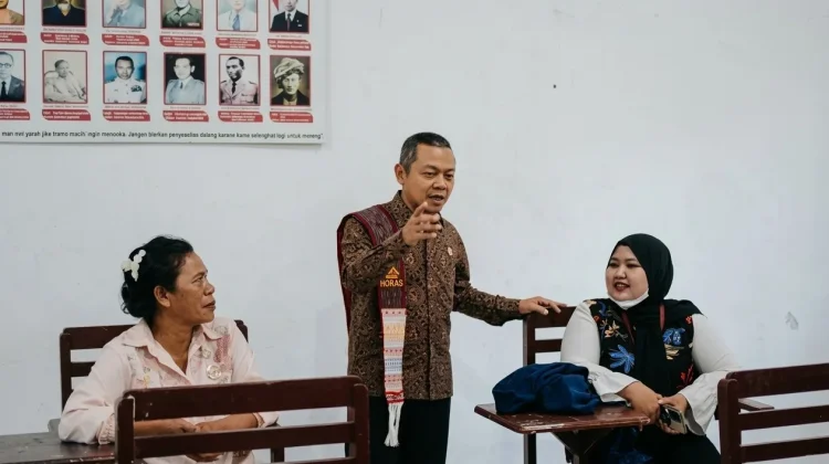 Wamendikdasmen Tinjau PJJ di Medan untuk Kurangi Anak Tidak Sekolah