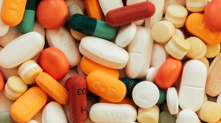 Pakar Jelaskan Perbedaan Antivirus Influenza dan Antibiotik