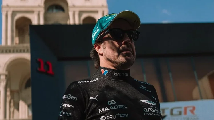 Aston Martin Pertahankan Alonso dan Stroll untuk Formula 1 2027