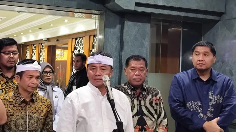 Pemprov Jabar Siapkan Pengrajin Lokal Penuhi Kebutuhan Gentengisasi