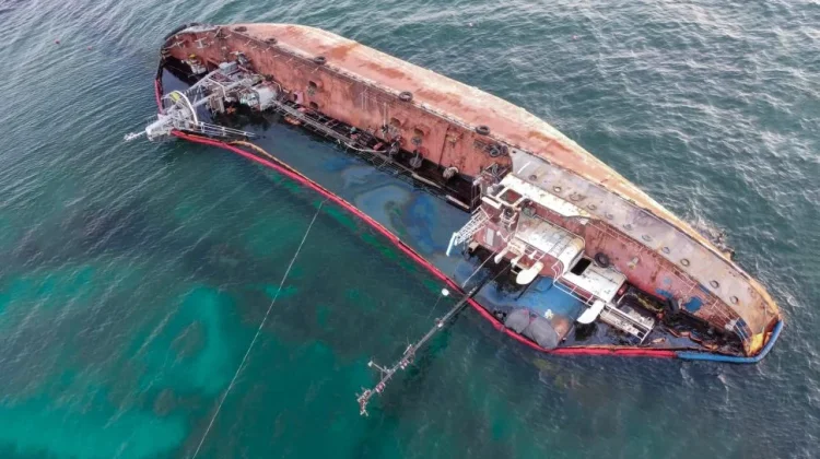 Apa Itu Salvage Kapal? Ini Bedanya dengan Operasi SAR