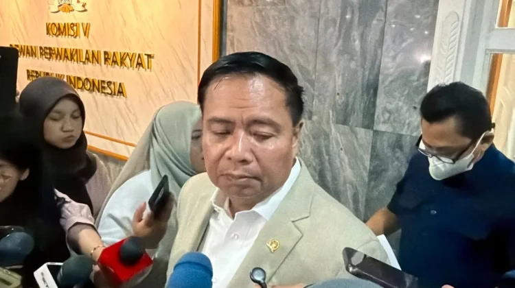Komisi V DPR Dorong Pengusutan Menyeluruh Kecelakaan KM Virgo Transport 8