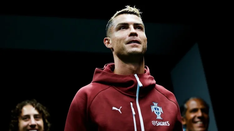 Ronaldo Tinggalkan Timnas Portugal jelang Hadapi Denmark