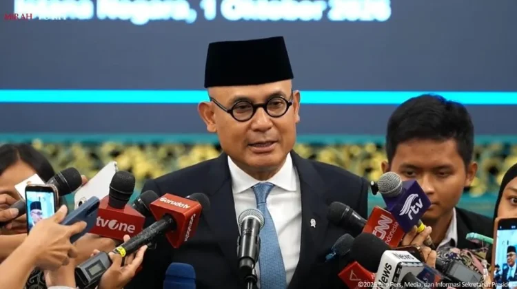 Cerita Menlu, Mendadak Dihubungi Seskab Teddy untuk dilantik