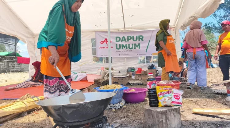 Ajinomoto dan BAZNAS Hadirkan Dapur Umum Bantu Warga Terdampak Bencana di Flores