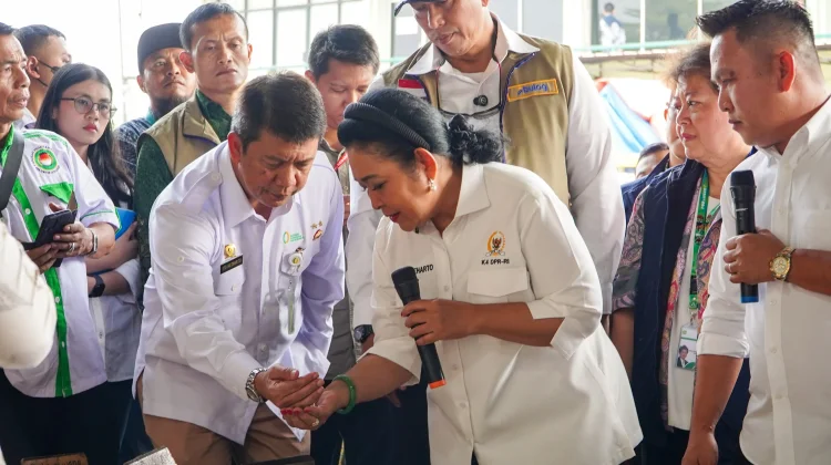 Sidak Pasar Induk Beras Cipinang: Stok Beras Aman, Distribusi Jadi Perhatian