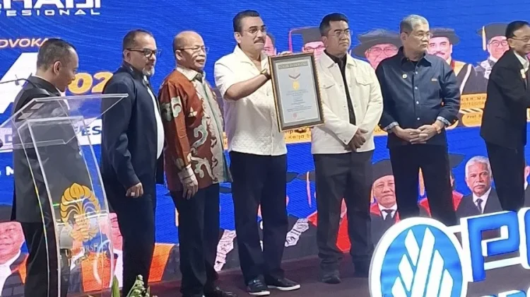 PERADI Profesional Raih Rekor MURI Melalui PKPA dengan Peserta Terbanyak