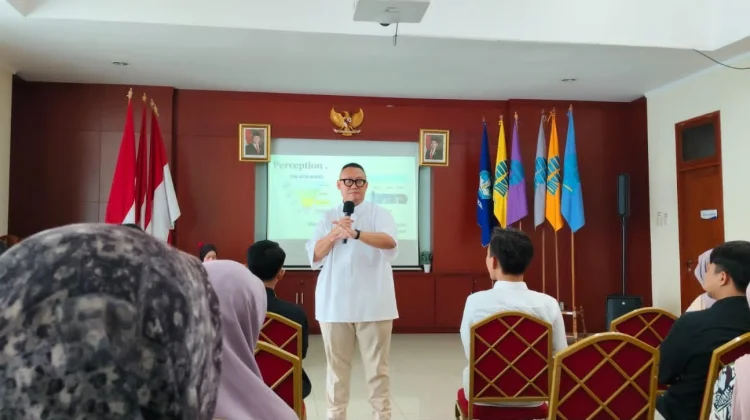 Praktisi Minta Mahasiswa Kritis Gunakan AI